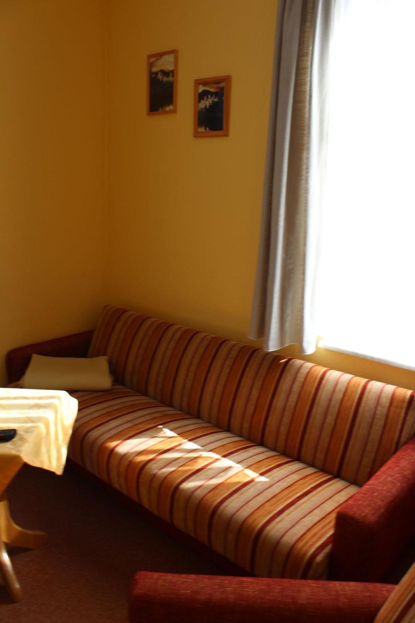 Cafe Koenig Hotel Oberwiesenthal Quarto foto